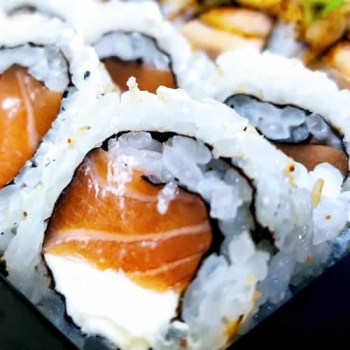 uramaki_salmao_fila8